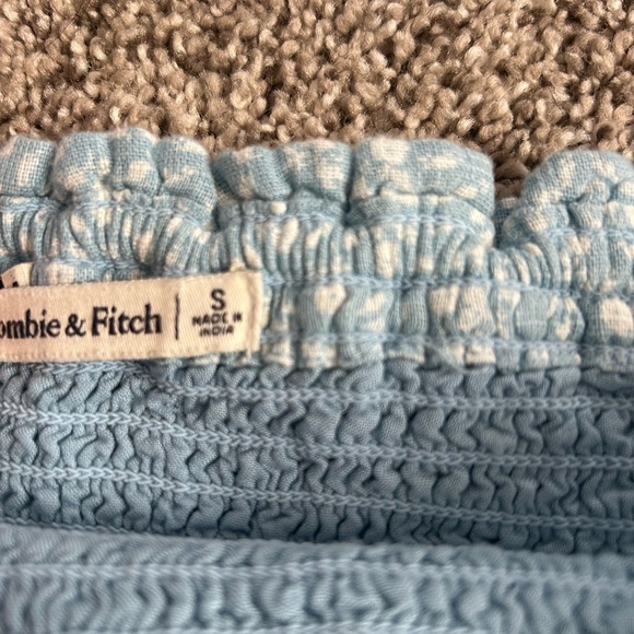 Abercrombie and Fitch Floral Blue Smocked Top and 2 piece Skirt Set S - Picture 5 of 6